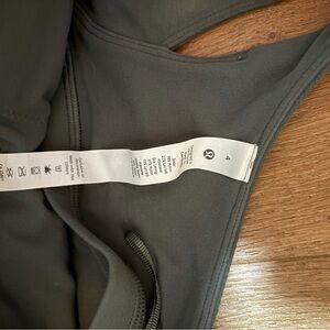 Lululemon tank